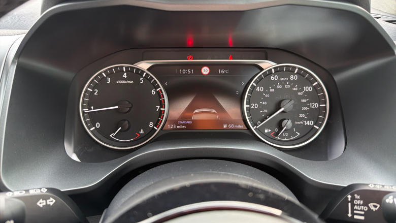 Nissan Qashqai 1.3 DiG-T MH Acenta Premium 5dr Petrol Hatchback